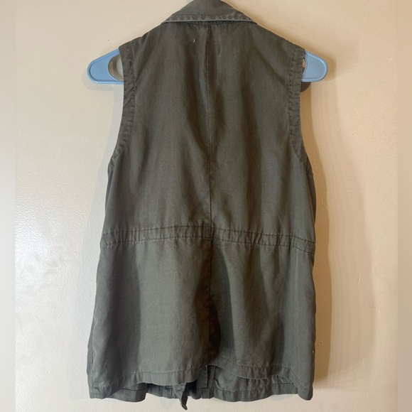 American Eagle Outfitters Sleeveless Green Utility Vest Size XS - Picture 2 of 6